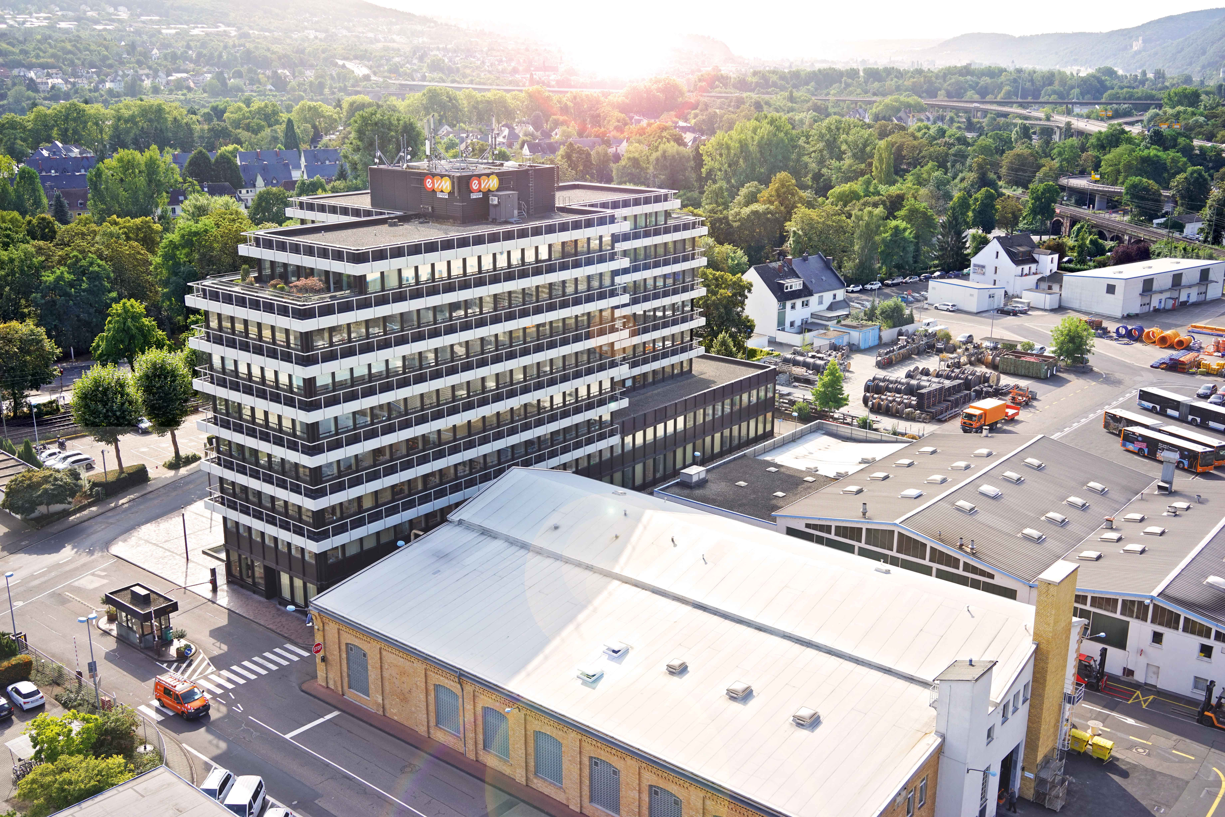 Kentix convinces Energieversorgung Mittelrhein (evm): Effortless scalability from wall cabinets to large sites – security and quality thanks to ISO 27001 and Kentix technology