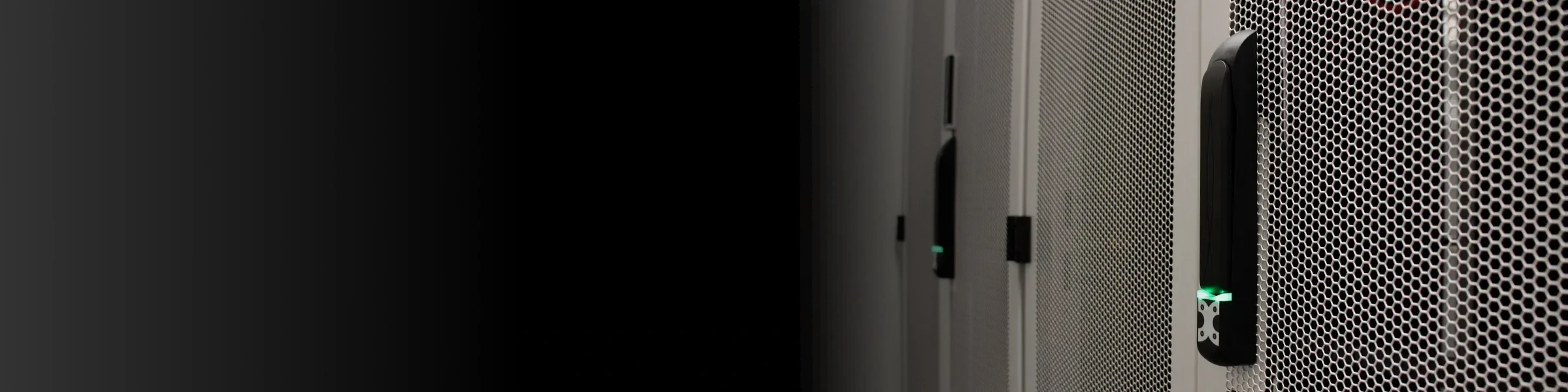 Network rack locking system for every need - Kentix